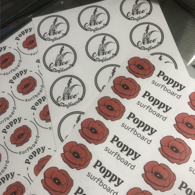 Logotipos personalizados impresos en papel de seda. Logotipos personalizados impresos en papel de seda.